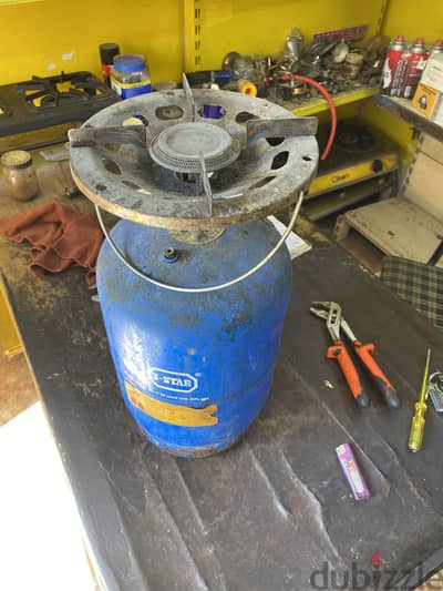 5kg gas clyinder used with full gas free delivery mobile :37720981