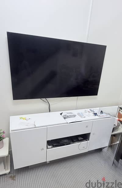 HOUSE CLEARANCE – LG 65" B7 OLED 4K Smart TV + Entertainment Unit