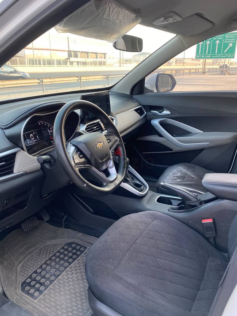Chevrolet Groove 2024 White 4