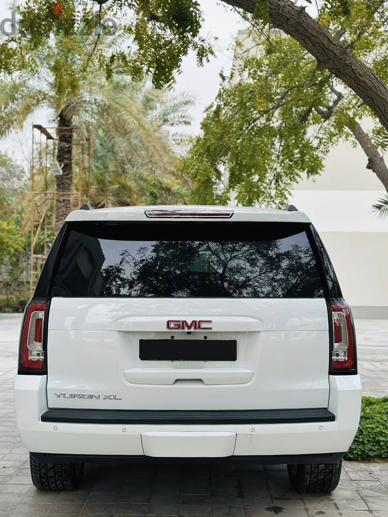 GMC Yukon XL 2018 4