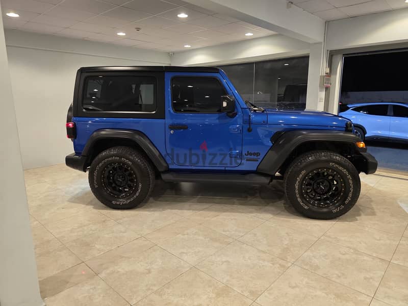 Jeep Wrangler 2023 4