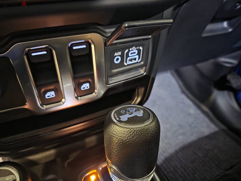 Jeep Wrangler 2023 13