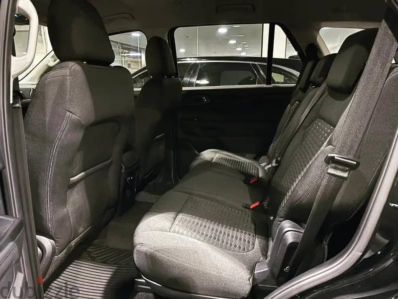 Ford Everest 2025 Under warranty service package 6