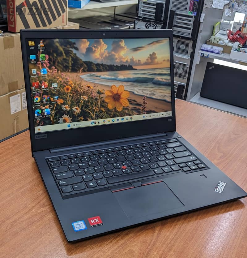 Thinkpad Intel Core i7 8th Gen Laptop AMD Radeon 2GB Graphics 16GB RAM 2