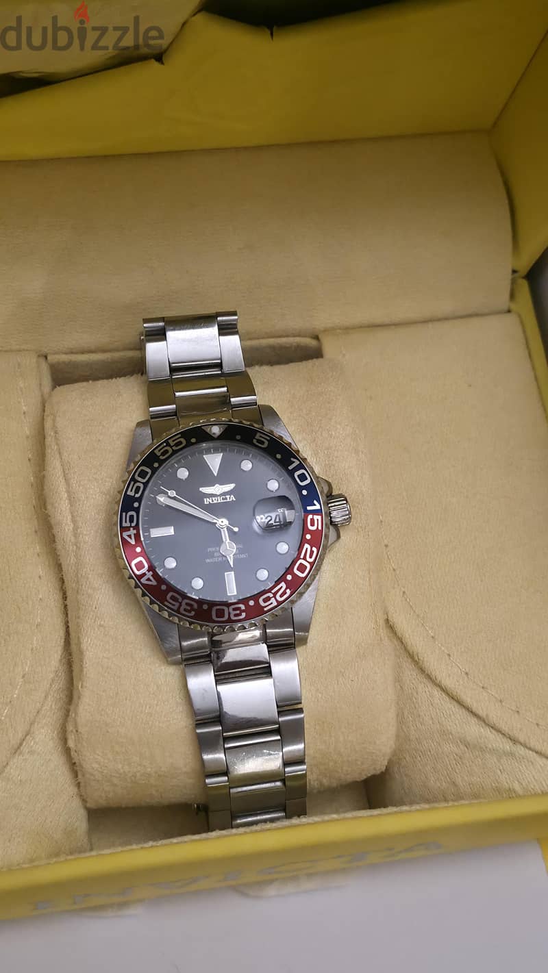 Invicta watch (with box) 2