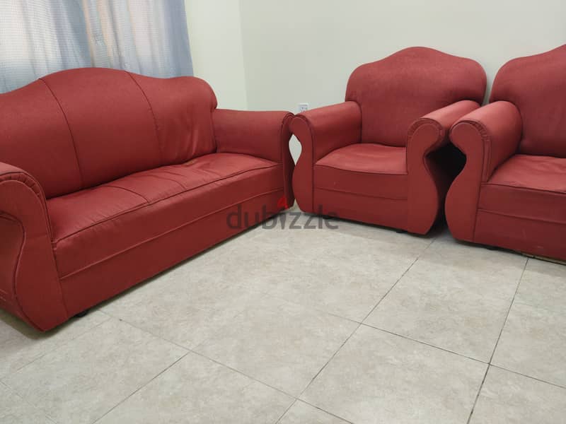 Sofaset and Kingsize Matress 1