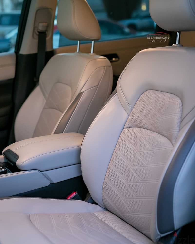 Nissan Pathfinder SL 4WD 2024 White  Full Option 7-Seat Agency PPF 12