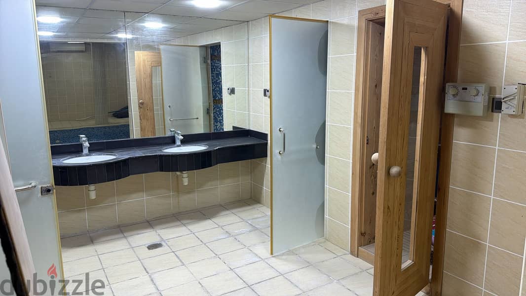 Big villa for sale in town 10