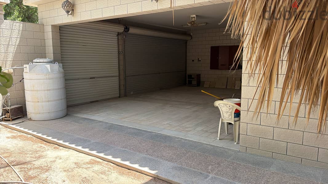Big villa for sale in town 17