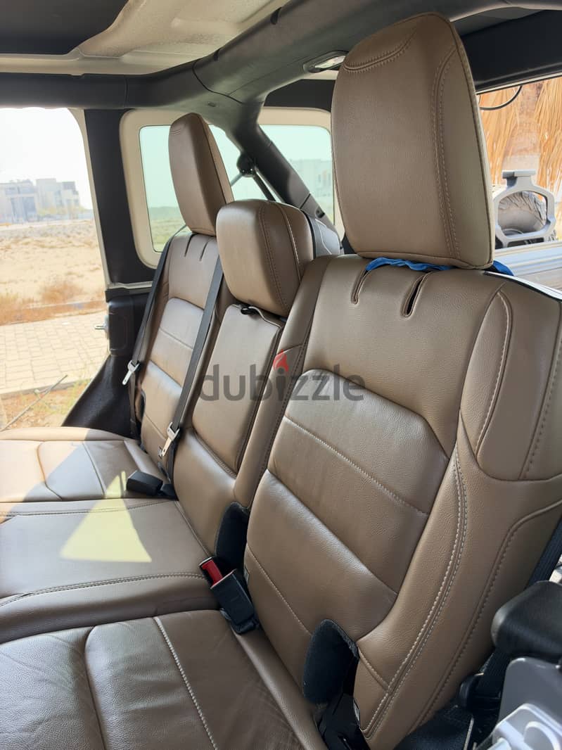 Jeep Wrangler Sahara Unlimited w. 3500BD UPGRATES No Accidents 13