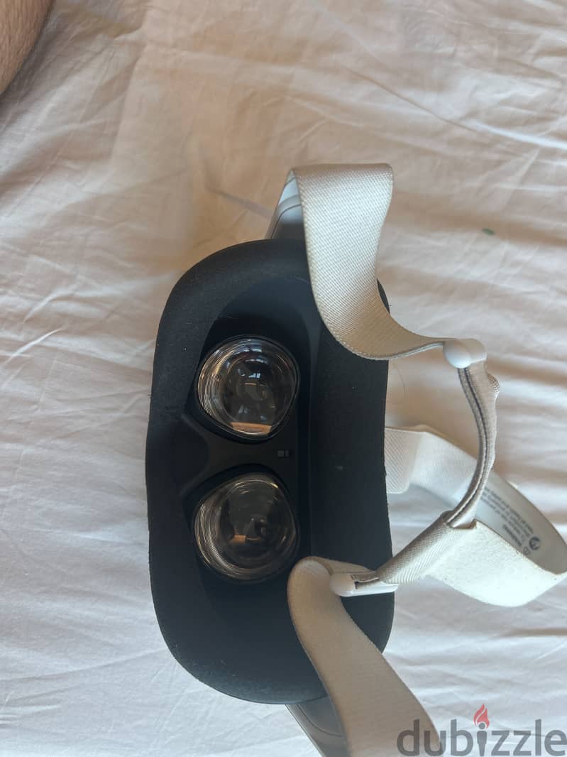 VR HEADSET FOR SALE 1