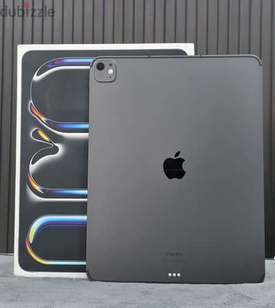 IPad pro 13inch 256gb M4 + cellular ( Apple Pencil included)