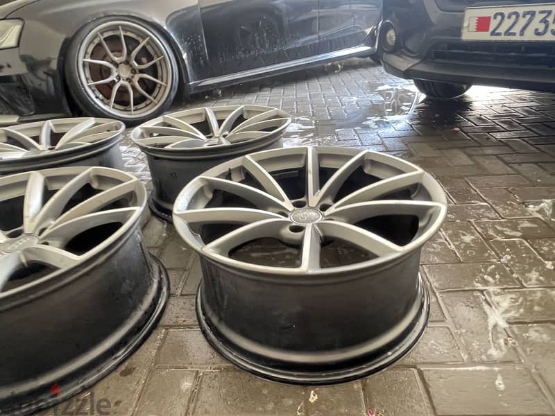 Genuine OEM Audi RS4 B8.5 V Spoke 20’ 4