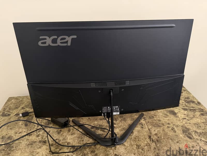 Acer ED320QR Full HD VA Panel Curved Gaming Monitor 1