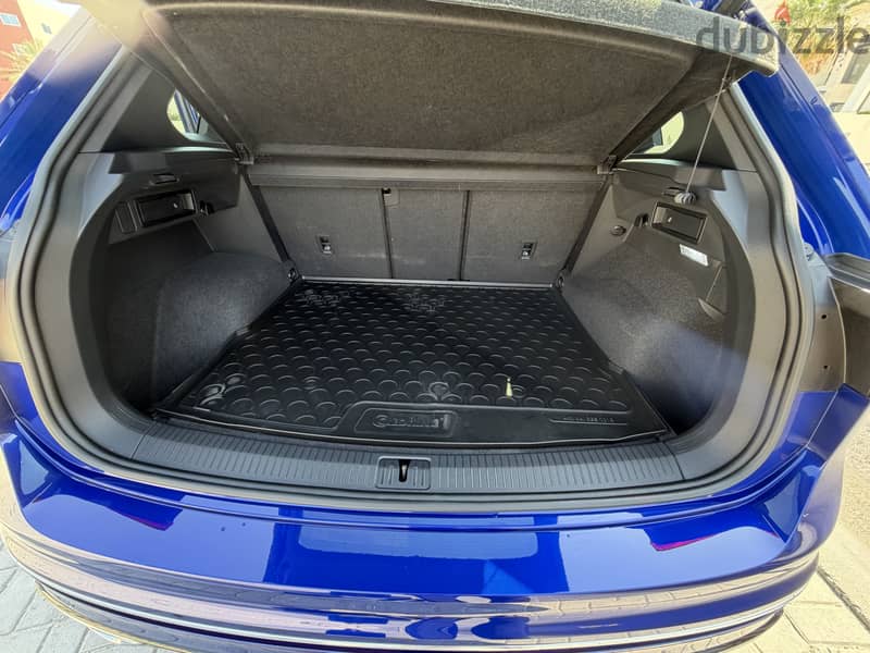 2023 Volkswagen Tiguan R-Line 2.0 TSI 4MOTION | 220 PS | Only 16,000km 5