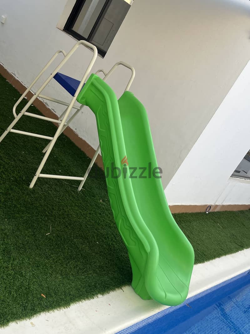 Kids Outdoor Slide – Excellent Condition – BD50 1