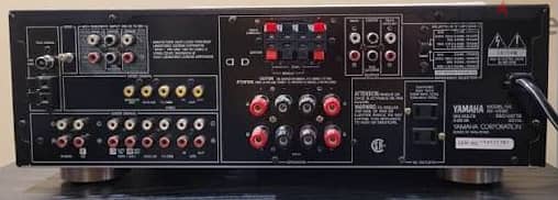 YAMAHA Natural Sound  AV RECEIVER RX-592 5.1-channel Dolby Pro Logic 2