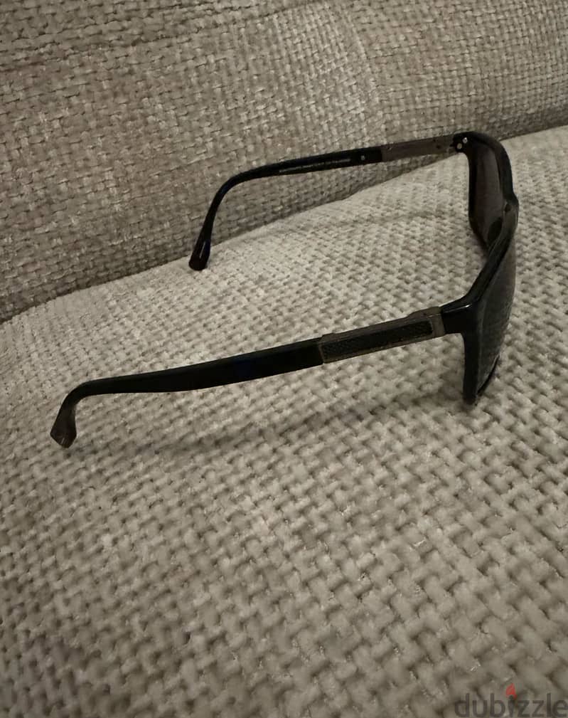 Hugo Boss original sunglasses made in Italy 1