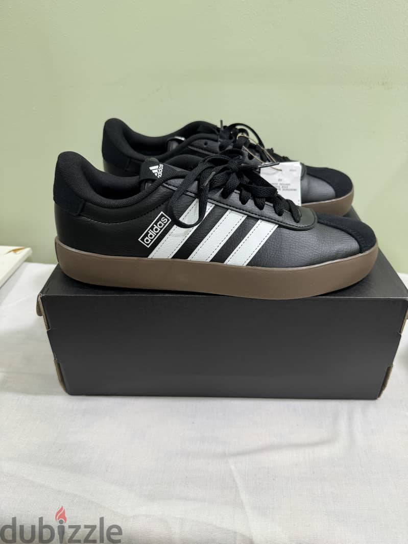 Adidas VL Court 3.0 — New, Size 42 1