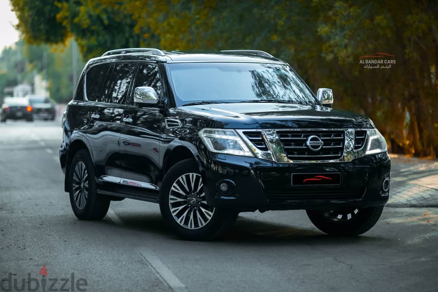 Nissan Patrol Platinum 2015 Black  V8  4WD  Zero Accident 2