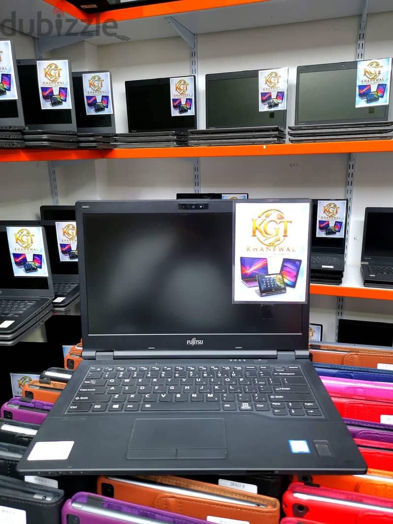 Fujitsu japan i5 8th generation 70bd 1