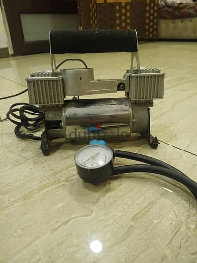 Safari car air compressor /ماطور هواء (كمبريسر) سفاري للسيارات