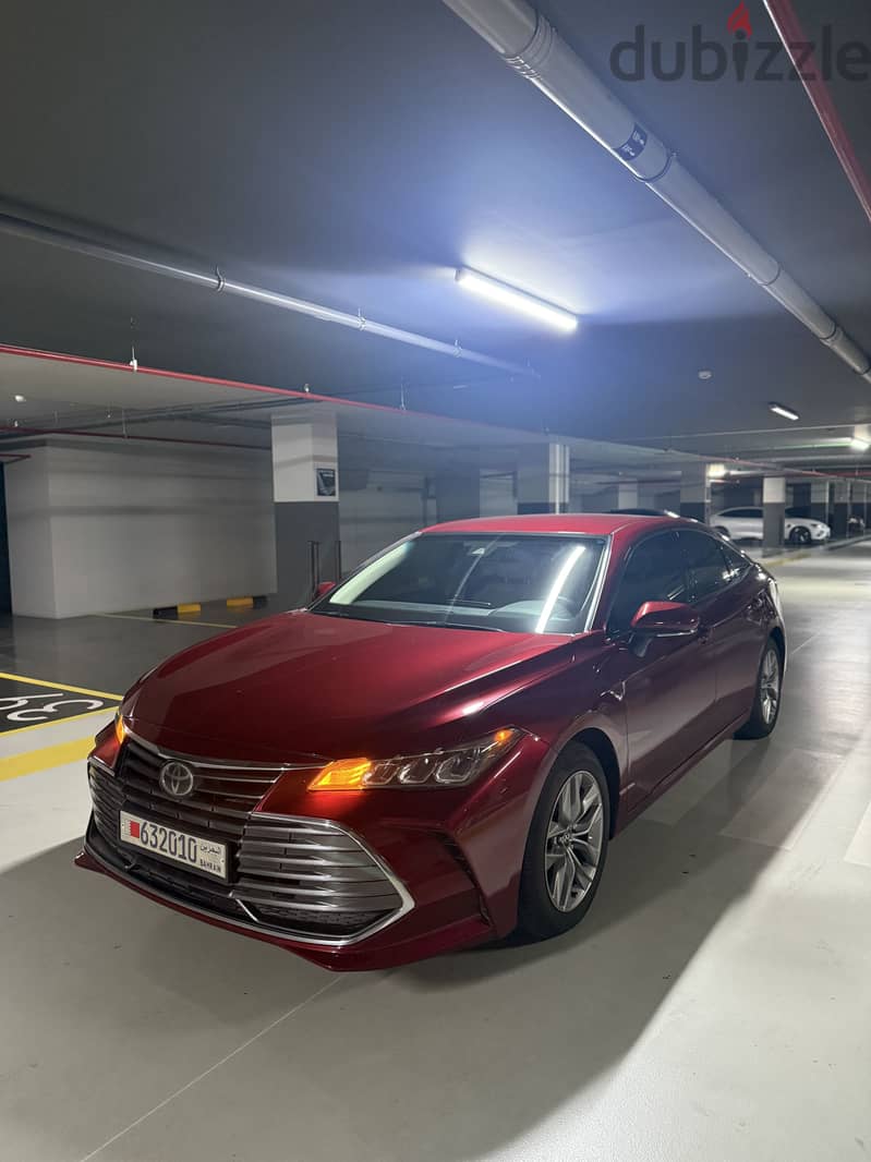 Toyota Avalon 2019 (Bahrain agency ) 2