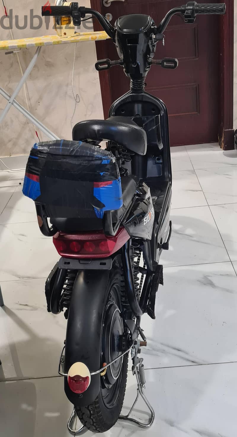 new scooter in sale see the prize in peper but we will sale 85 bd 2
