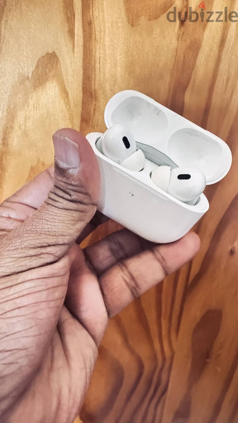 AirPods Pro 2 3