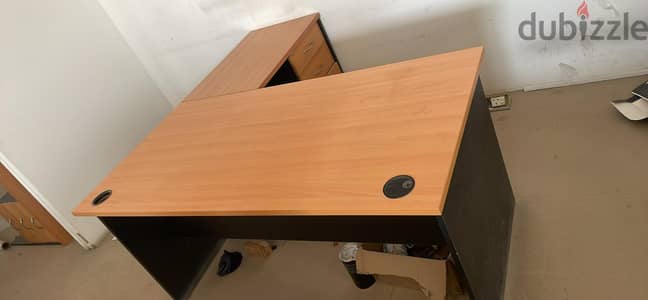 Used Office table and Chair in Good Condition