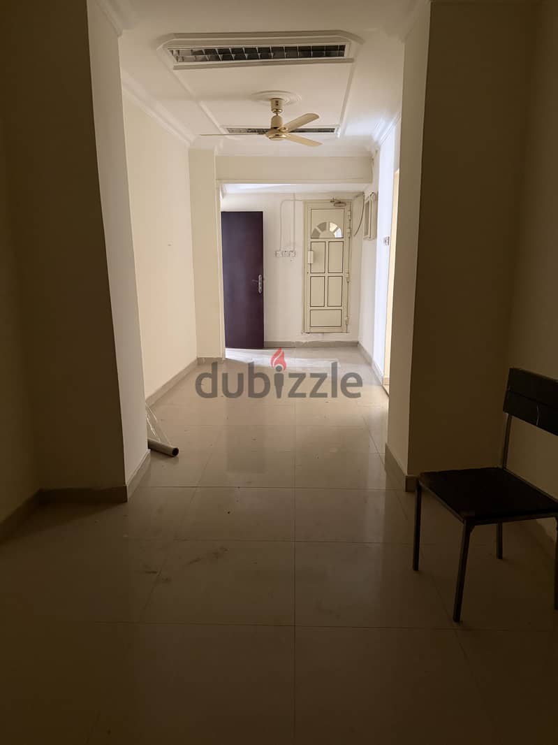 Flat for rent in Manama - شقة للإيجار في المنامة 2
