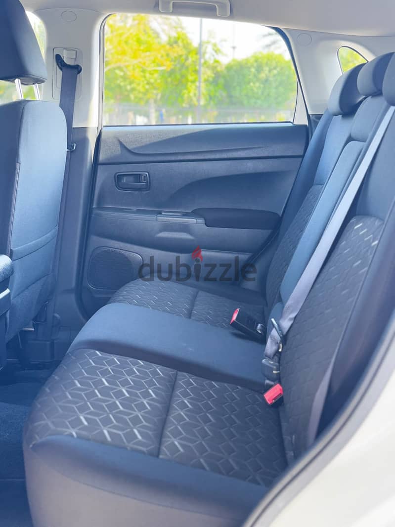 Mitsubishi ASX 2022-zero accident &low milage 5