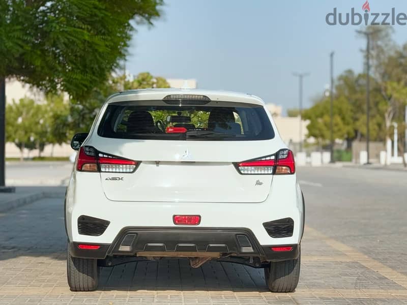 Mitsubishi ASX 2022-zero accident &low milage 6