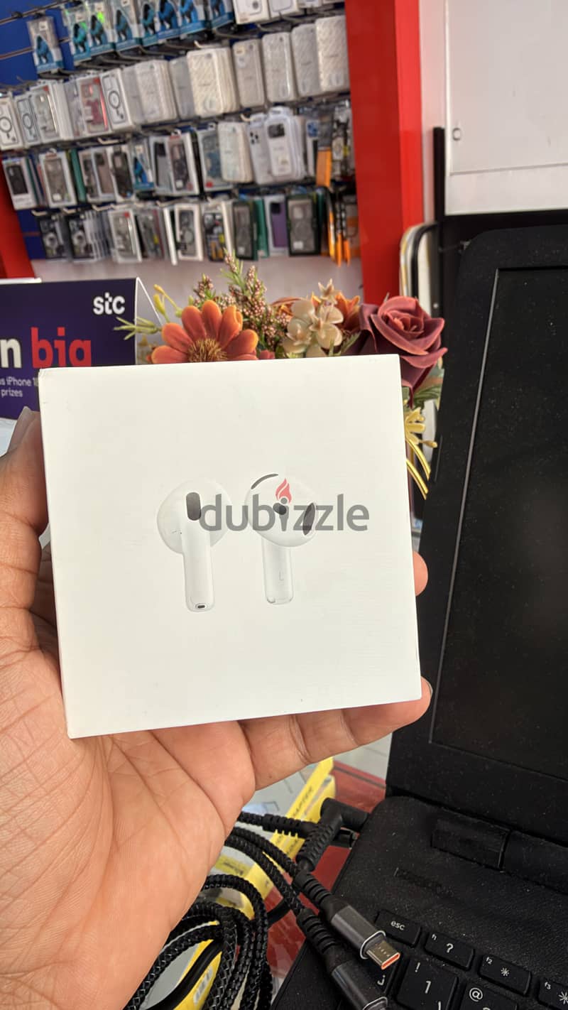 New box AirPods 4 1