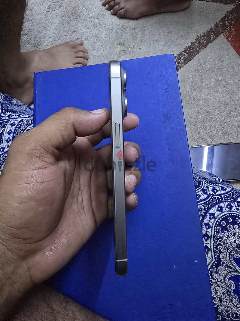 Apple - iPhone 15 Pro Max 2