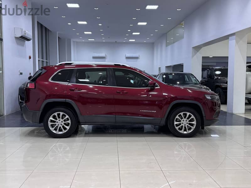 Jeep Cherokee Longitude 2019 Maroon 2