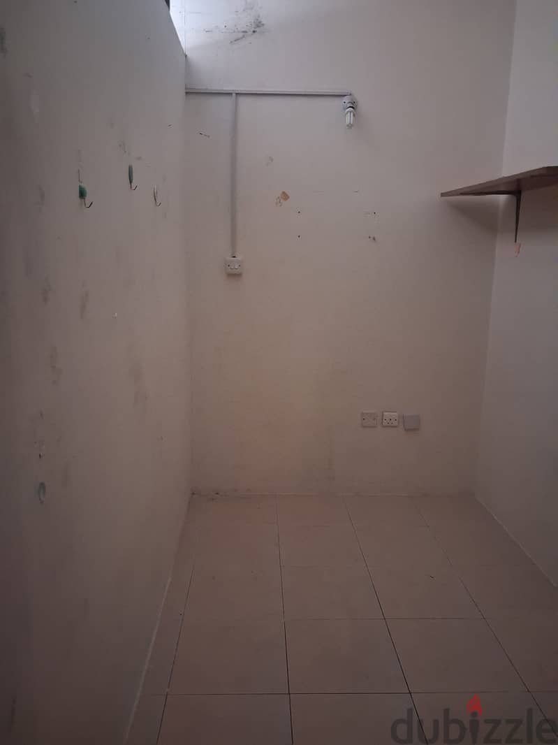 50 55 60  BD Partiton room for rent, lulu dasman signal gudaibiya 1