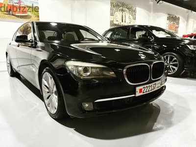 BMW 760 2011 V12 Fully Loaded Bahrain agency