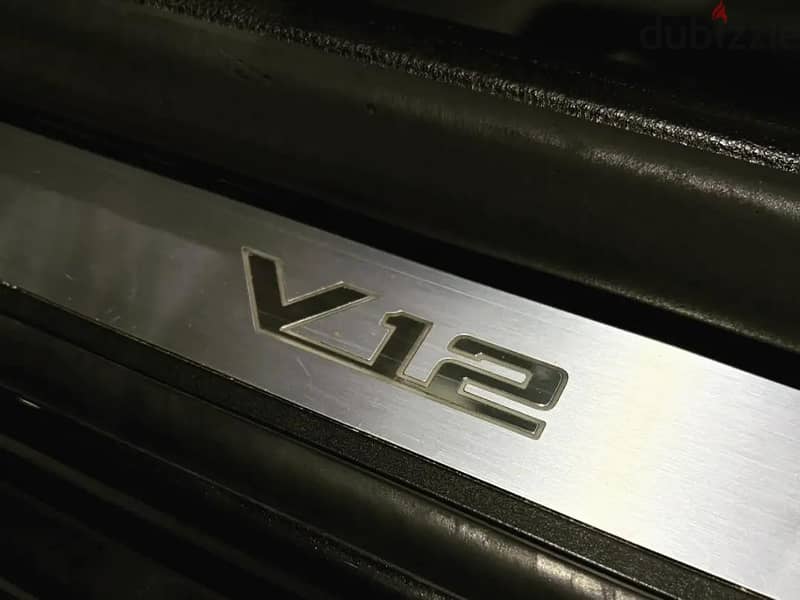 BMW 760 2011 V12 Fully Loaded Bahrain agency 8