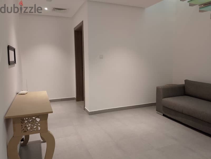 For rent 3BR duplex in amwaj 1