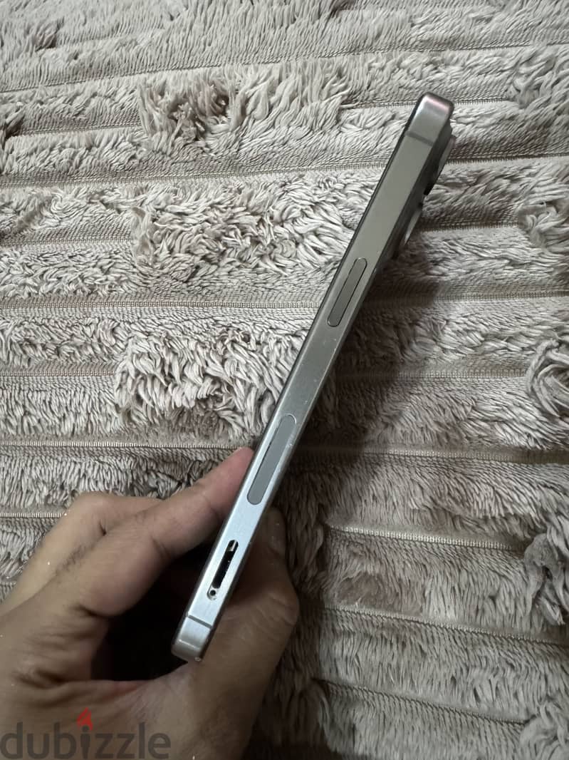 Apple - iPhone  whatup 33643079 4