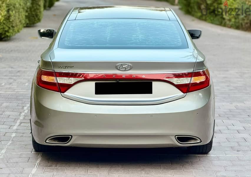 HYUNDAI AZERA 2014 | 3434 2530 15