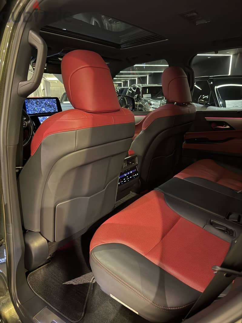 Lexus LX 600 2022 3