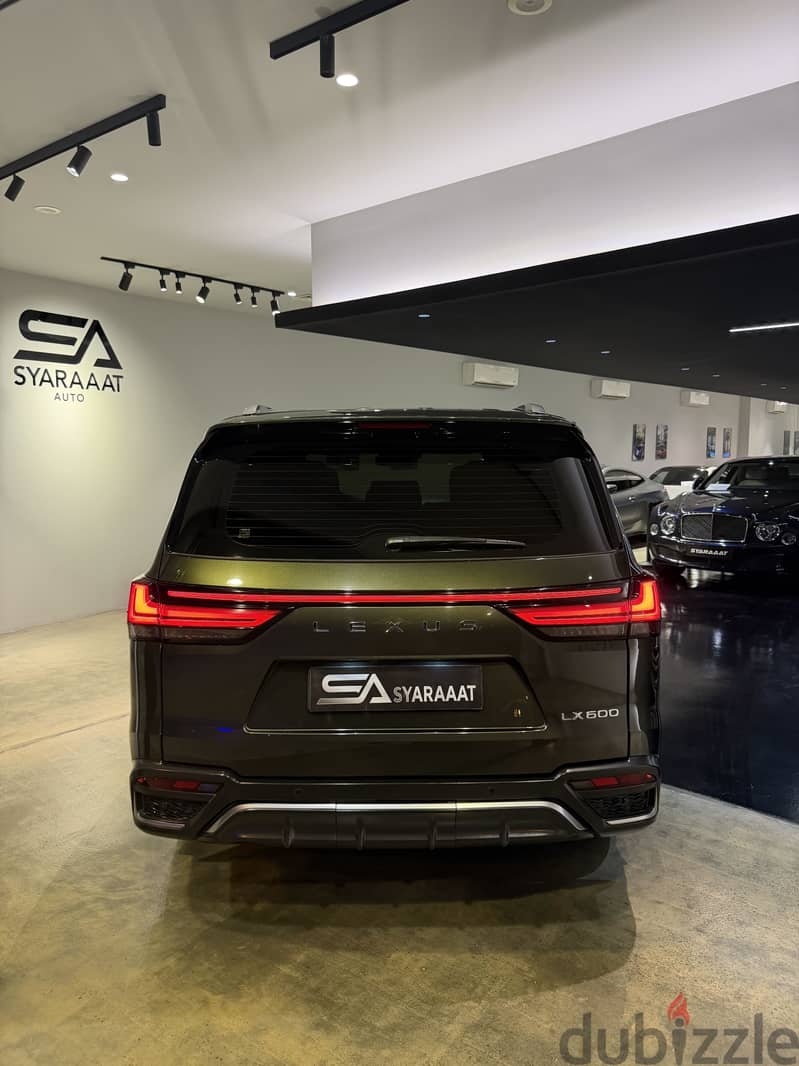 Lexus LX 600 2022 8