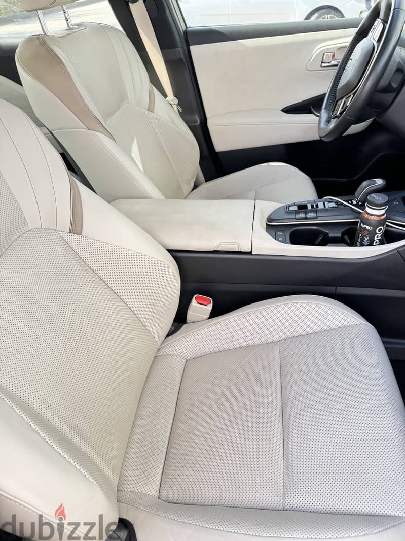 Toyota Crown 2023 2