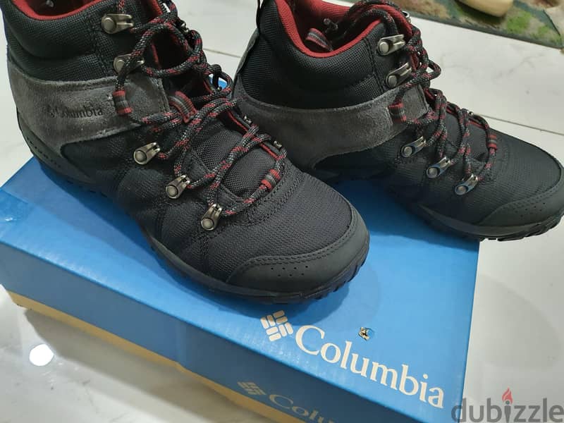 Brand new Columbia footwear 1