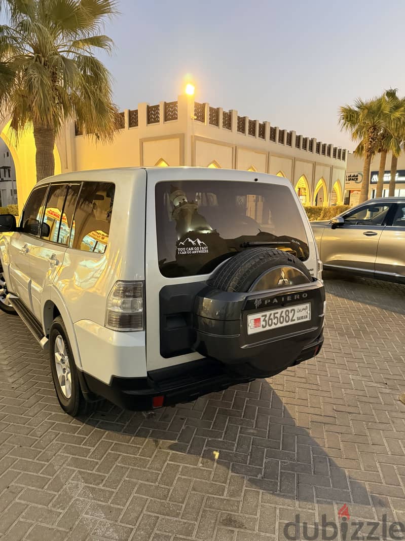 Mitsubishi Pajero 2009 | Fully Serviced | Perfect Condition 3