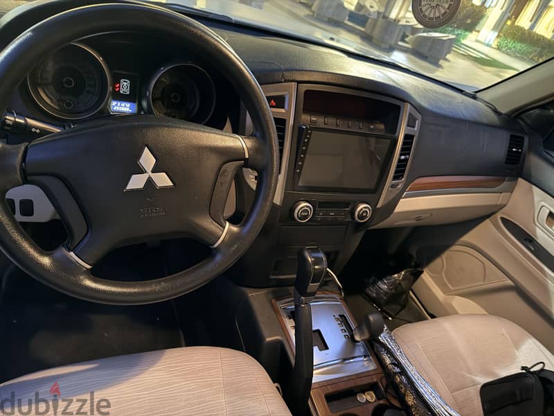 Mitsubishi Pajero 2009 | Fully Serviced | Perfect Condition 5