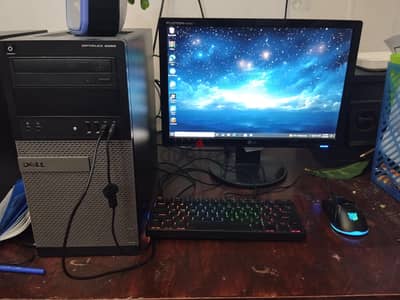 FOR SALE: Dell OptiPlex 9020 Desktop - Excellent Condition!