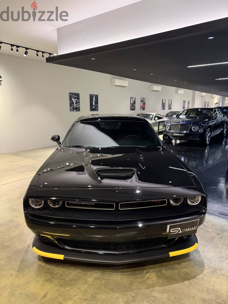 Dodge Challenger 2022 1